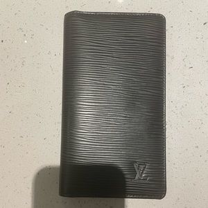 Louis Vuitton Pocket Agenda in Epi Leather Black